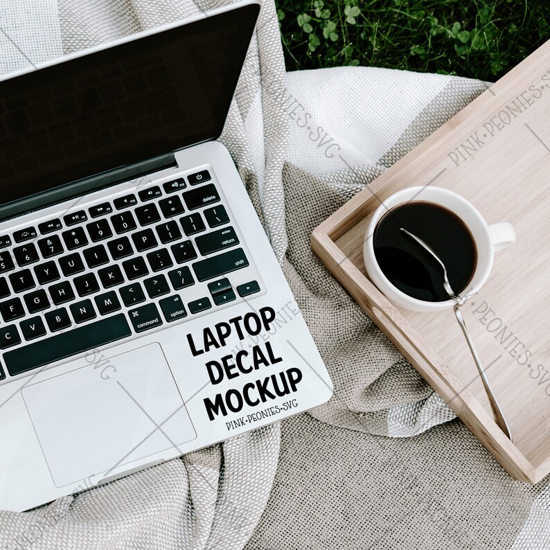 Computer portatile Decal Mockup Laptop Mockup decalcomania ...