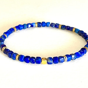 Lapis Lazuli Bracelet, Natural Blue Lapis Gemstone, « Wisdom Stone », Healing Gemstone, Unisex, Minimalist  Stretch Bracelet.