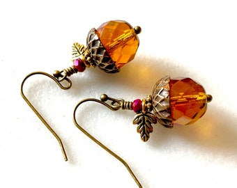 Boucles d’oreilles gland, verre tchèque topaze brun doré, "Vintaj" Capuchons de gland en bronze, feuilles de chêne doré antiques, crochets d’oreille Français en bronze, boucle d’oreille d’automne