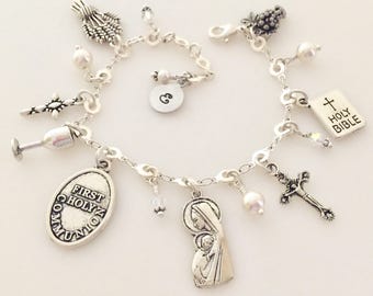 Pulseira com pingente de Primeira Comunhão, pérolas de cristal Swarovski, personalizada.