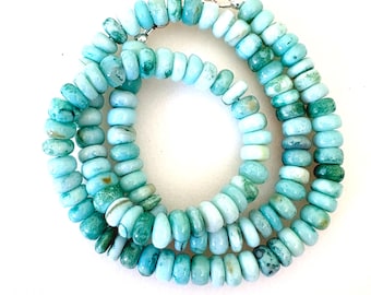 Collana con opale blu tropicale, opale naturale, rondelle lisce da 5-6 mm, argento sterling, placcatura in oro.