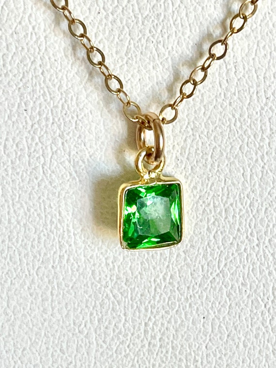 Collier En Argent 925 Avec émeraude Verte Naturelle - Longueur 16 Pouces (40cm) - Fait Main - Neuf