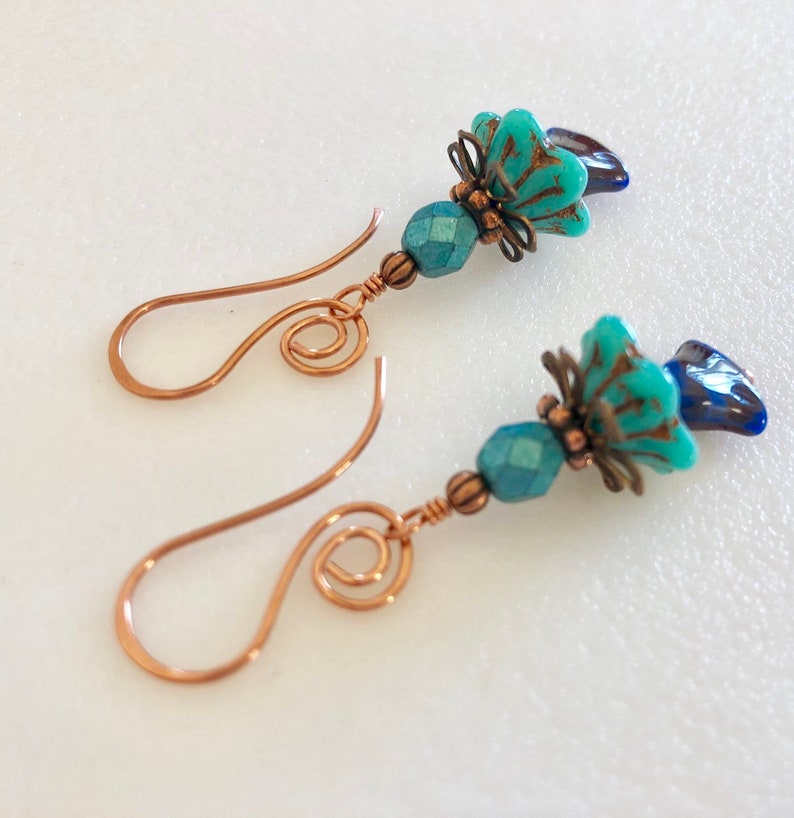 Boho Premium Czech Glass Turquoise Lapis Blue Flower Earrings Handmade Copper Wires Flower Earrings Rustic Picasso Flowers