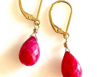 Boucles d'oreilles en rubis, grande larme de rubis à facettes, véritable pierre précieuse de rubis, véritable rubis rouge, pierre de naissance de juillet, mariée, remplissage d'or 14 carats, argent sterling