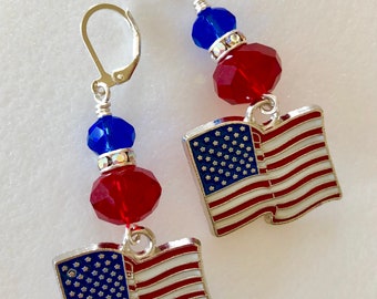 Flagge Ohrringe, Amerikanische Flagge Ohrringe, am vierter Juli Ohrringe, Vaterländischen Schmuck, rot weiß blau Ohrringe, USA Flagge Ohrringe, Sterne und Streifen