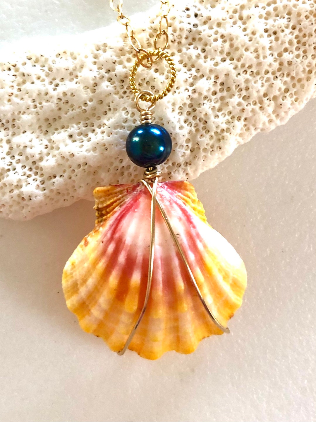 Large Sunrise Shell Necklace, Hawaiian Sunrise Shell, Shell Necklace