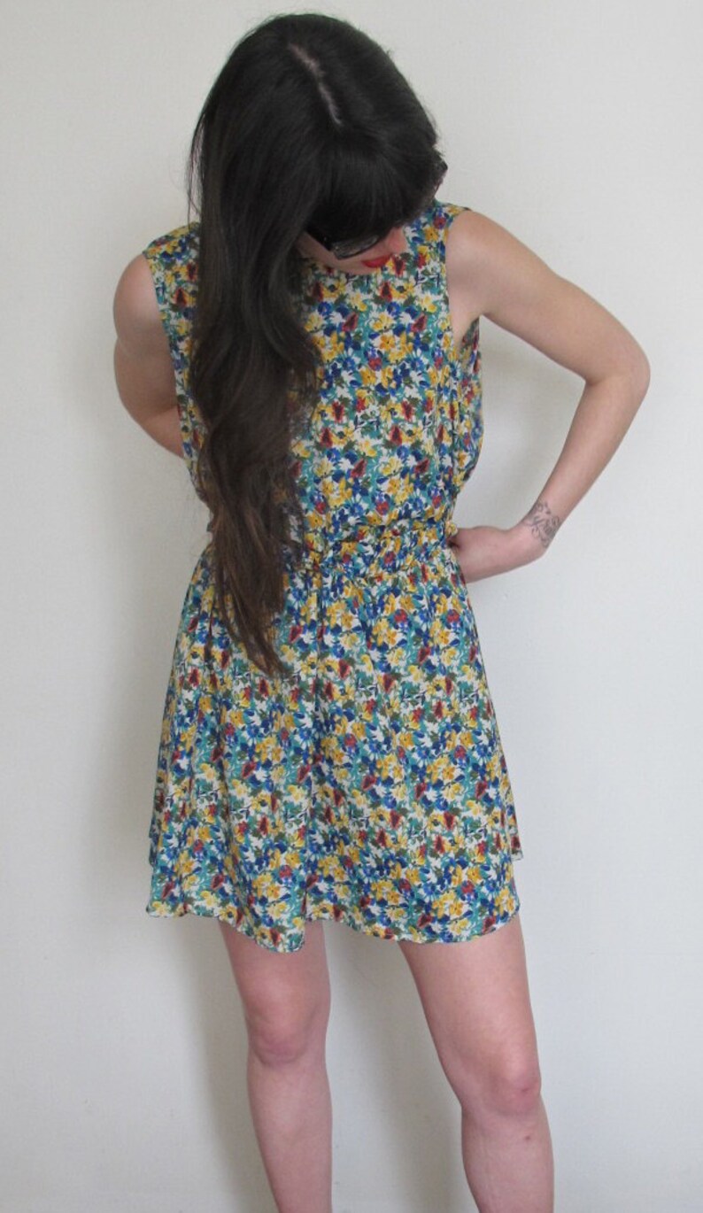 Vintage 80s Floral Short Dress