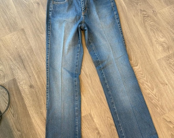 Vintage Aura by Wrangler jeans size 6
