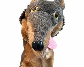Vintage 1983 Dankin wolf puppet plush