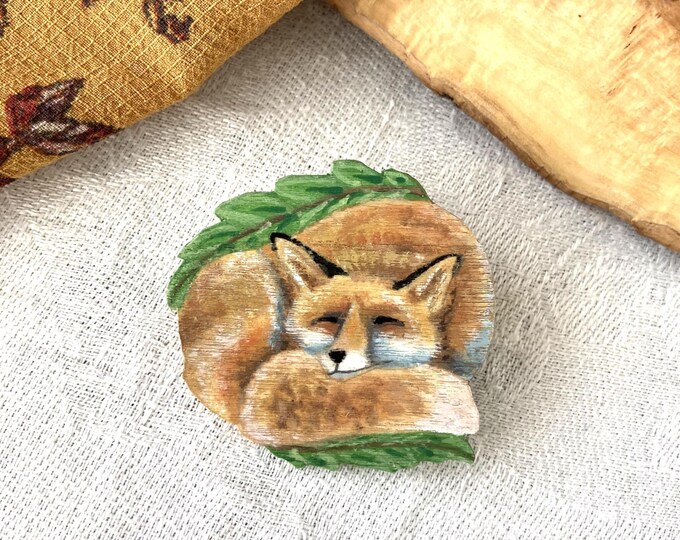 Handmade fox brooch | Painted woodland animal pin | Cottagecore nature jewelry