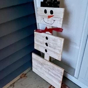 Snowman Mr Frosty - 36 inch Tall - (Made with Cedar wood)