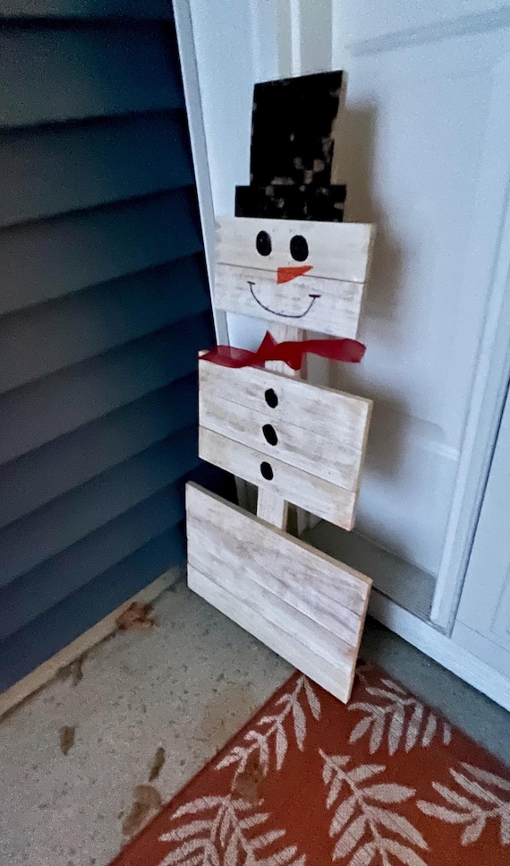 Snowman Mr Frosty - 36 inch Tall - (Made with Cedar wood)