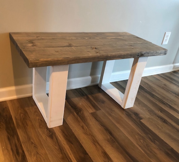 Farmhouse Bench (Pick your own stain)