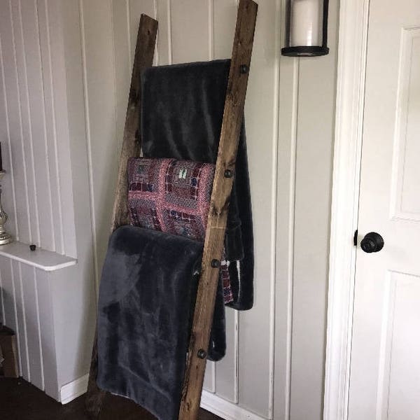 Rustic 6FT Industrial Pipe and Wood Blanket Ladder - Wood Quilt Ladder - Rustic Quilt Blanket Ladder - Pipe Decor Blanket Ladder