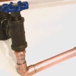 Supporto carta igienica tubo di rame industriale da 1/2" o 3/4" con maniglia di rubinetto blu
