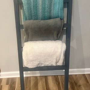 Beautiful Blanket Ladder - Rustic Wood Blanket Ladder - Wood Quilt Ladder - Rustic Quilt Blanket Ladder - Decor Blanket Ladder