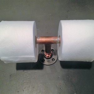 Rame Design Pipe Doppio Porta carta igienica