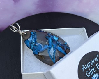 Collar con colgante de ágata negra y azul
