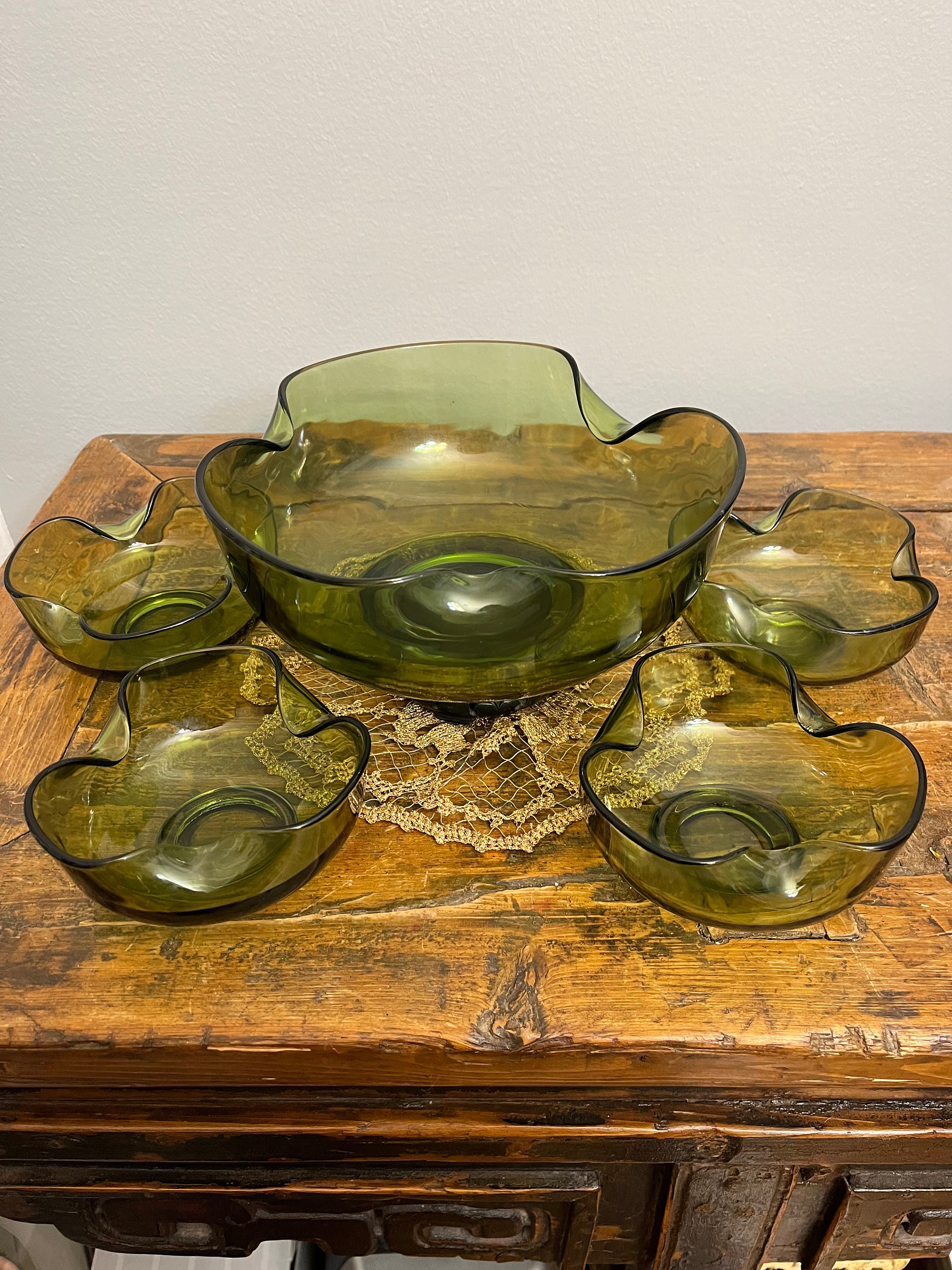Anchor Hocking Mod Pinched Shape Avacado Green Glass Serving - Etsy