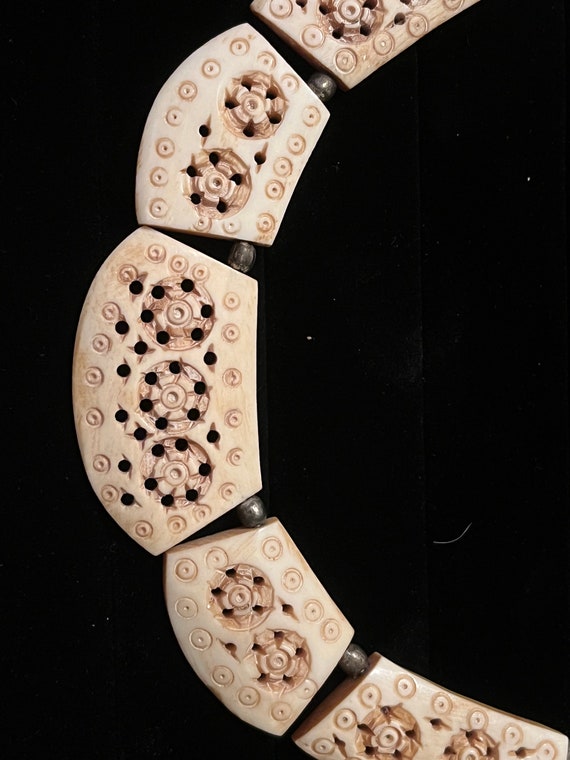 Exotic Hand Carved Bone Beaded Vintage Necklace - image 4