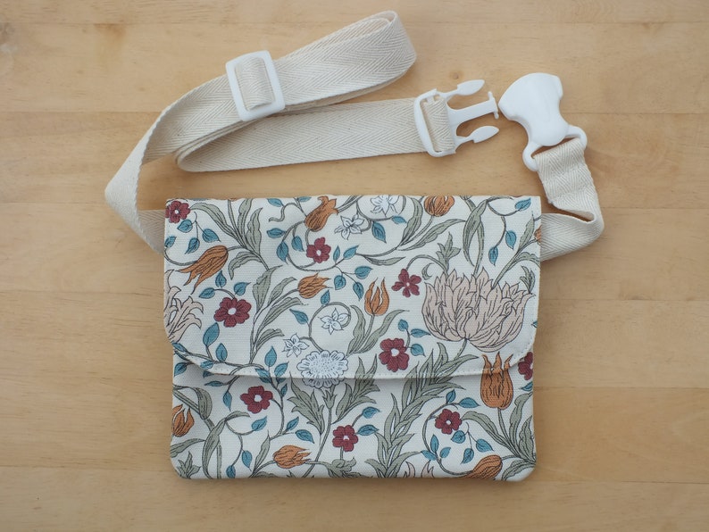 Women/'s Hip Bag Slim Bum Bag or Phone Carrier Pouch Belt Purse