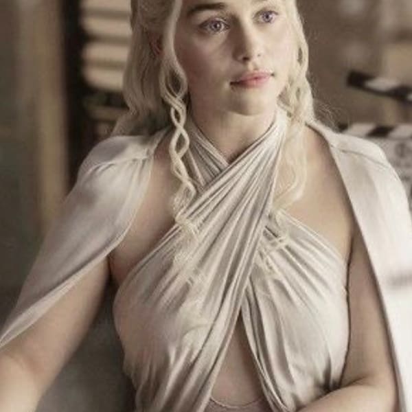 Vestido blanco de Daenerys en tus medidas.