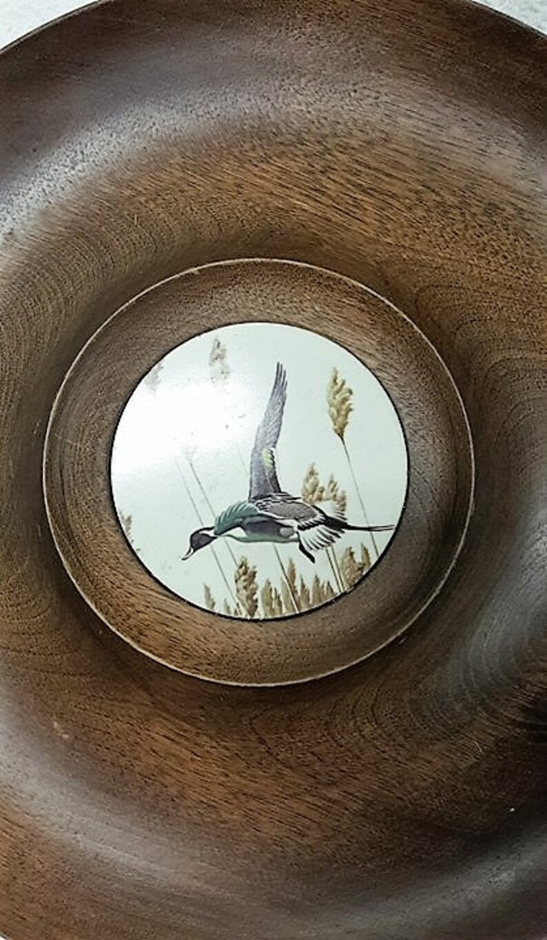 Vintage Woodbury Woodware Beautiful Vintage Wood Serving Bowl Collectible Inc Hand Turned Bowl With Pheasant Duck Flying On Center Tile
