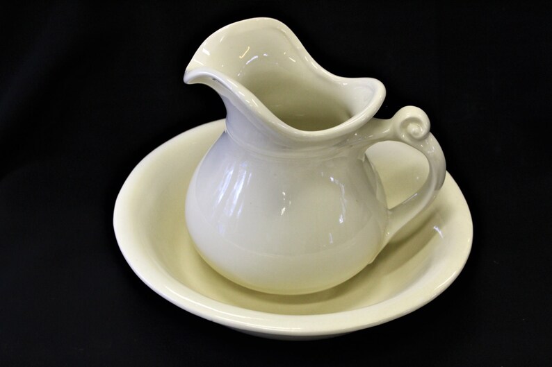 Vintage McCOY POTTERY 7515 Pitcher & Bowl/Basin Set Cream Etsy