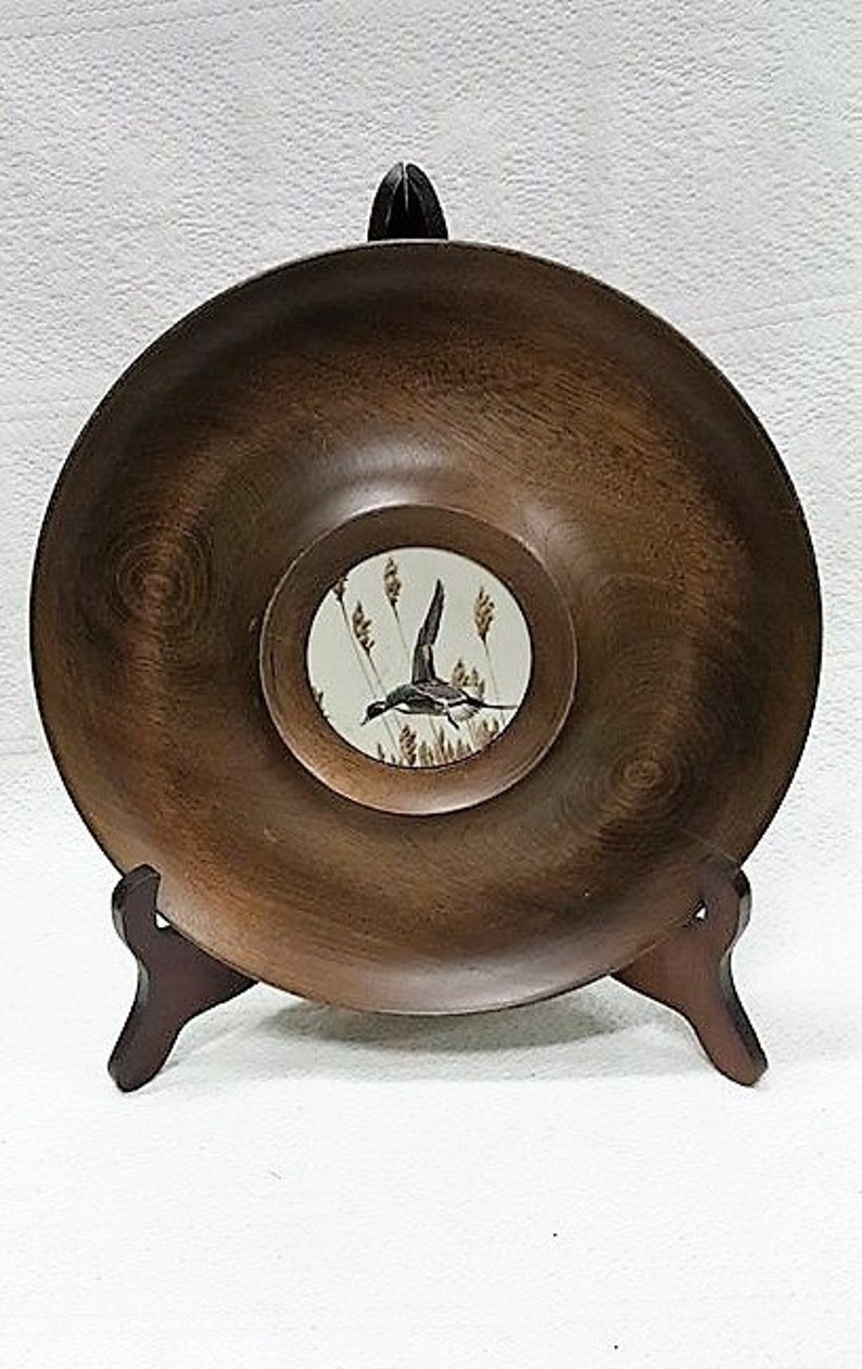 Vintage Woodbury Woodware Beautiful Vintage Wood Serving Bowl Collectible Inc Hand Turned Bowl With Pheasant Duck Flying On Center Tile