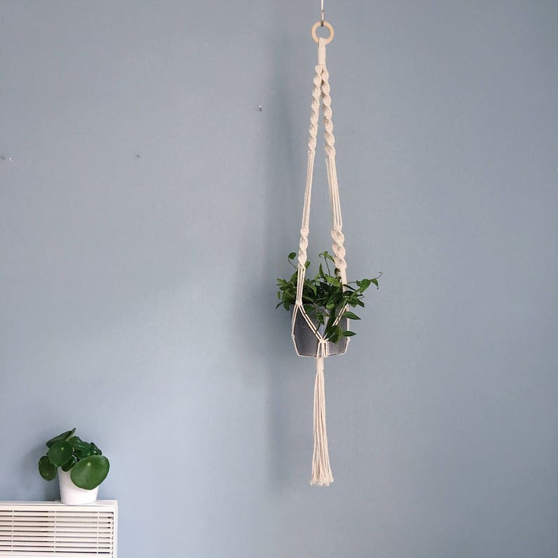 Double Spiral Macrame Plant Hanger / Hanging Planter