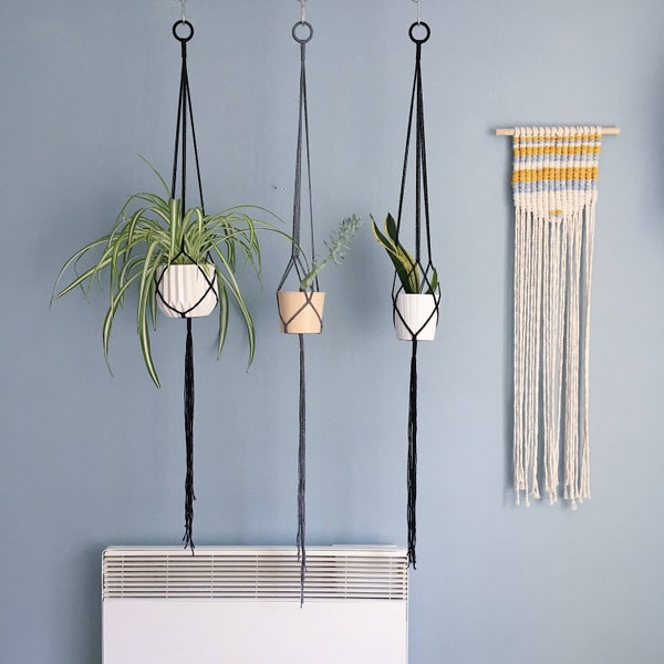 Big-O - Simplistic Macrame Plant Hanger / Black, Grey, Natural & Mustard Hanging Macramé Planter