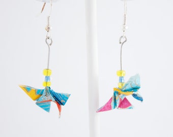 Origami butterfly earring - Boucle d'oreille en origami papillon