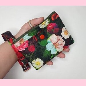 Monedero pequeño con llavero, monedero con cremallera, llavero desmontable, tarjetero y tarjetero, tela premium con estampado floral brillante n.° 928