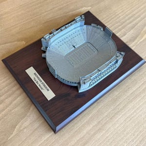 Michigan Stadium Replica Model - Michigan Wolverines  - The Big House - University of Michigan - NCAA Football