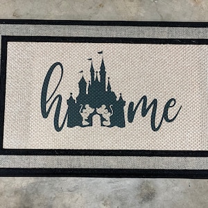 Disney Inspired home door mat (Mickey and Minnie kissing)