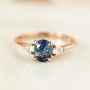 Rose Gold Oval Cut Blue Teal Sapphire 3 Stone Ring, Sapphire 3 Stone Engagement Ring, Unique Alternative Bridal Ring, Peacock Sapphire Ring