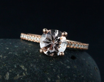 Pink Morganite Solitaire Engagement Ring – Round Brilliant Cut