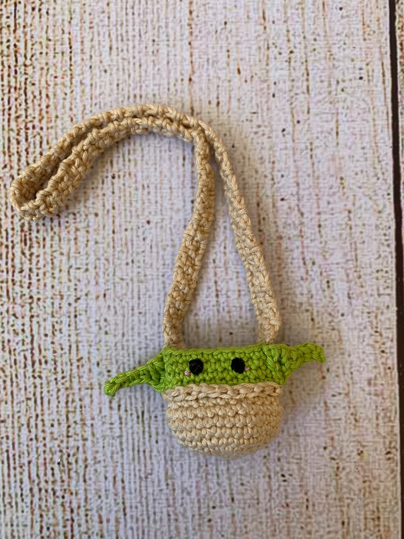 Baby Yoda Knitted Bag for 11 inch Baby Yoda Doll image 4