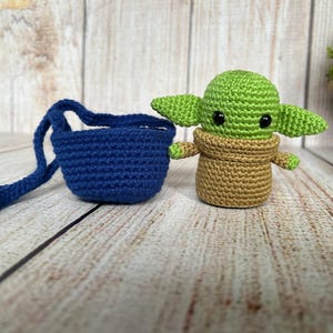 Baby Yoda/Grogu Plushie Amigurumi image 1