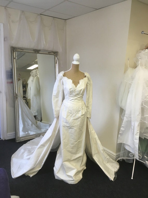 vintage wedding gown designs