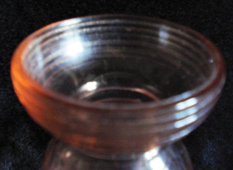 Shell Shaped Vase Tableware Bowed Vase Depression Glass Party Glassware Glass Vase Pink Glass Vase Dinnerware Vintage Glassware