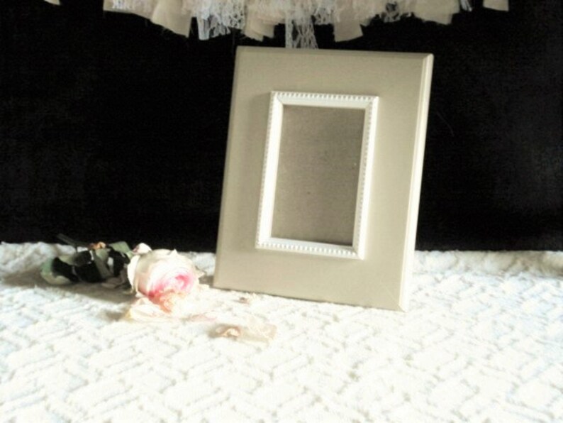 Frames /& Display Wedding Gift Photo Frame Vintage Cream Painted Wooden Picture Frame Picture Frame Photo Display Portraits and Frames