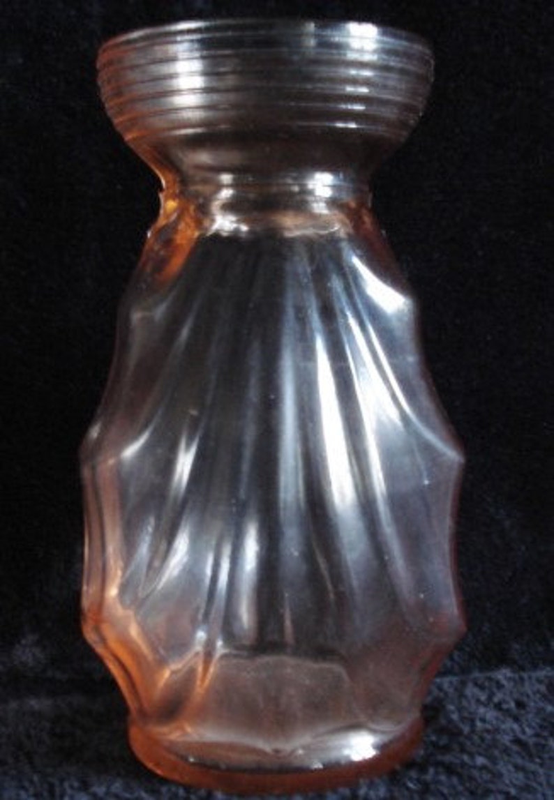 Shell Shaped Vase Tableware Bowed Vase Depression Glass Party Glassware Glass Vase Pink Glass Vase Dinnerware Vintage Glassware