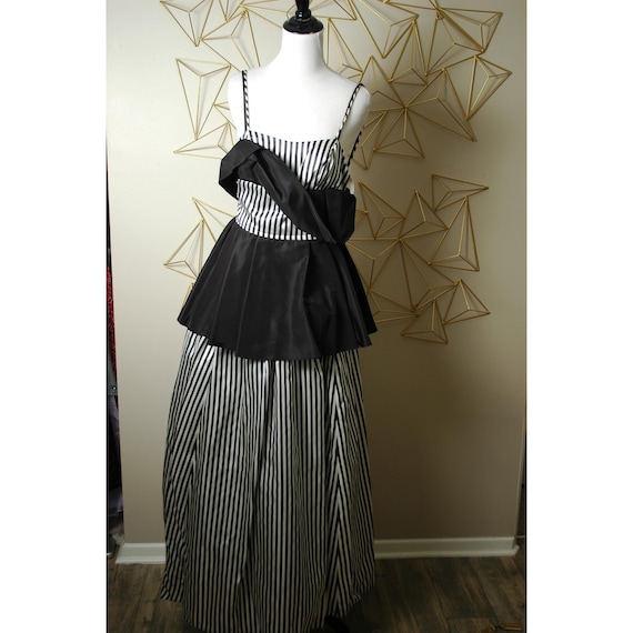 Vintage 80s 1980s Gunne Sax Dress Striped Black Wh