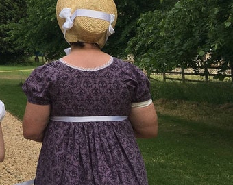 Anpassad Regency-klänning
