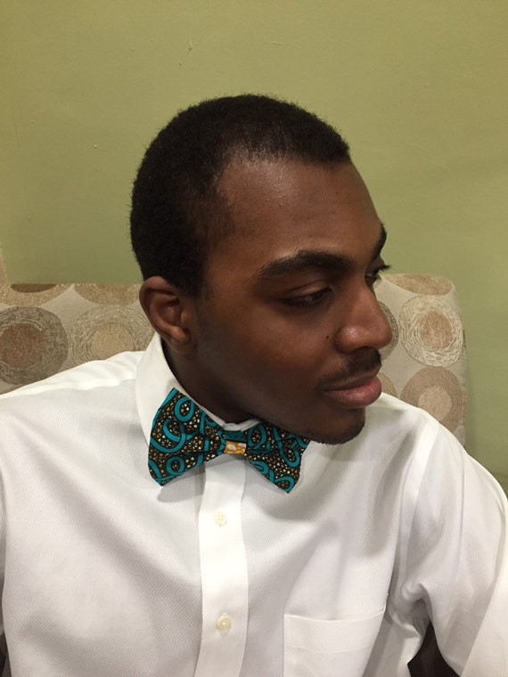 African Fabric Bow Tie, Black History Men's Bow Tie, Ankara print tie, groomsmen gifts, African wedding bow ties, Unisex bow Tie, Men Gifts