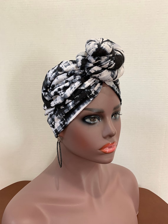 Pre-tied Turban, Women Pre-tied Headwraps, Pre-tied Stretch Headwrap, Chemo Cap, Alopecia Cap, Ready-to wear Black Headwrap, Turban with bun