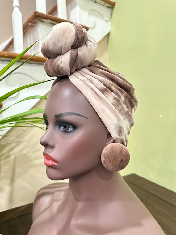 Pre-tied Turban, Women Pre-tied Headwraps, Pre-tied Stretch Headwrap, Chemo Cap, Alopecia Cap, Ready-to wear Black Headwrap, Turban with bun