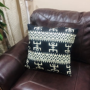African Wax mudd Print Pillow Cover, Accent Pillow, Ankara Pillow Covers, Decorative Throw Pillow Cover, Vintage & Contemporary home decor
