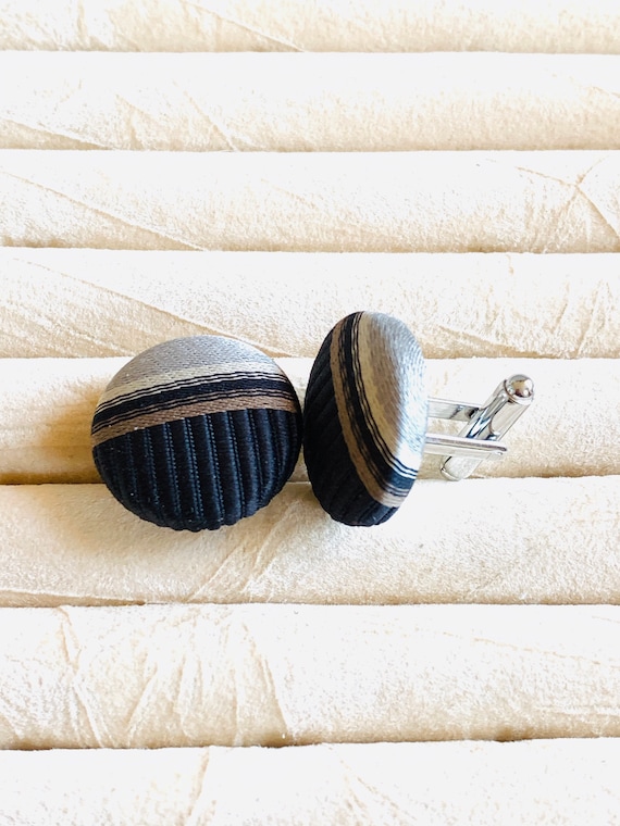 African Fabric Cufflinks, Black History Cufflinks, Gift for Fathers, Boyfriend's gift,  Groomsmen Cufflinks, Wedding Cufflinks,Gift for Dad
